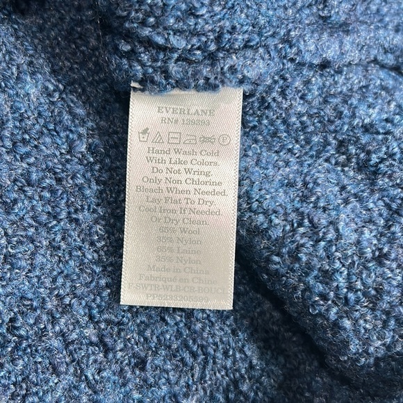 Everlane • the teddy wool blend boucle sweater - Picture 9 of 10